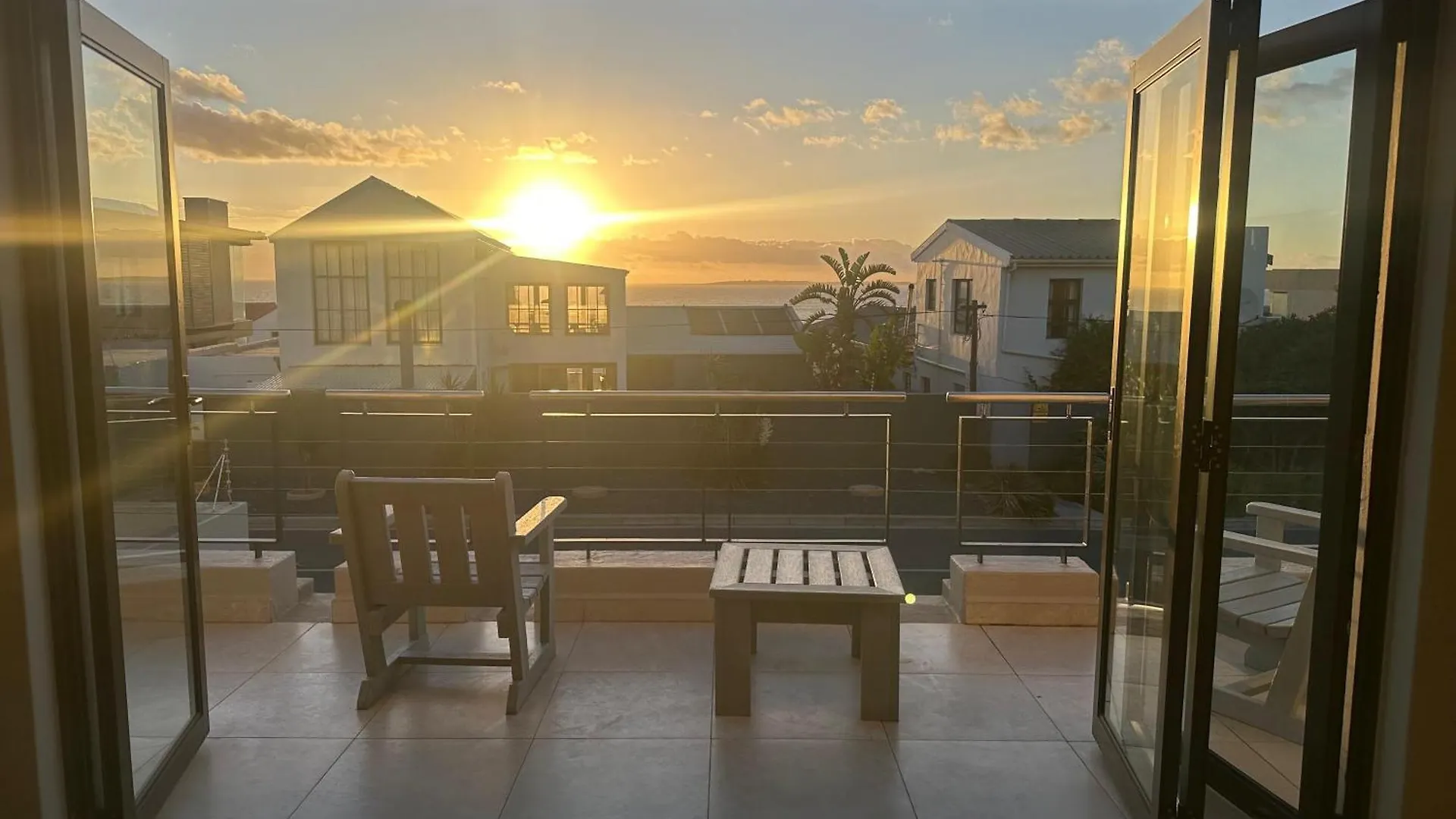 Konukevi Blouberg Village Place Cape Town Güney Afrika